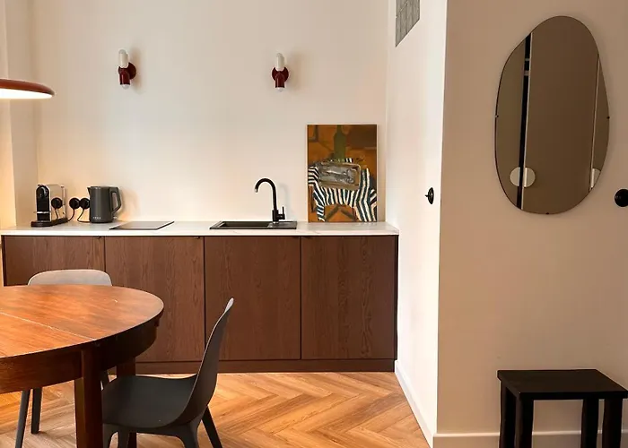 Apartament Przy Lazienkach Krolewskich